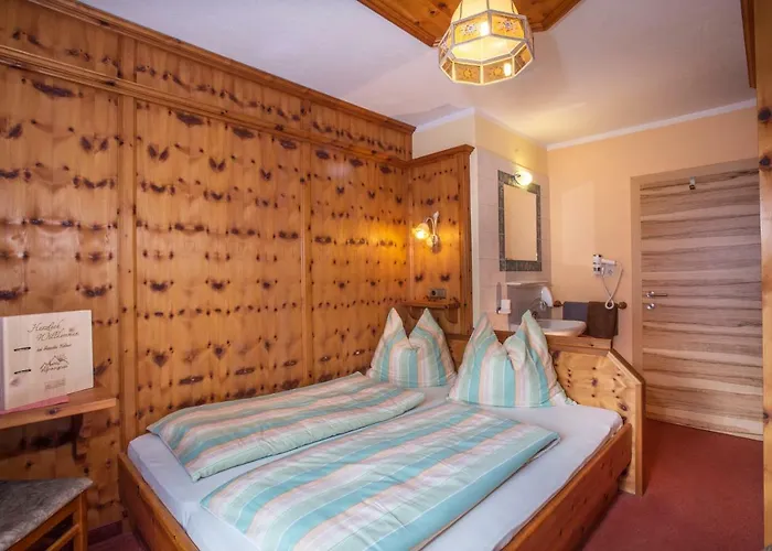 Alpengruss Pensjonat 3*